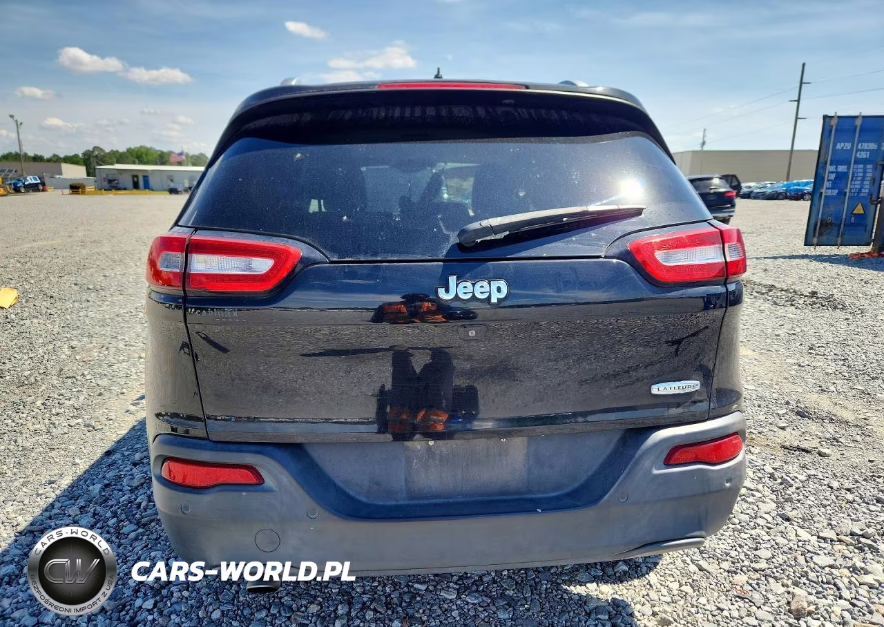 2016 Jeep Cherokee Latitude VIN:1C4PJLCB9GW208282 - 6