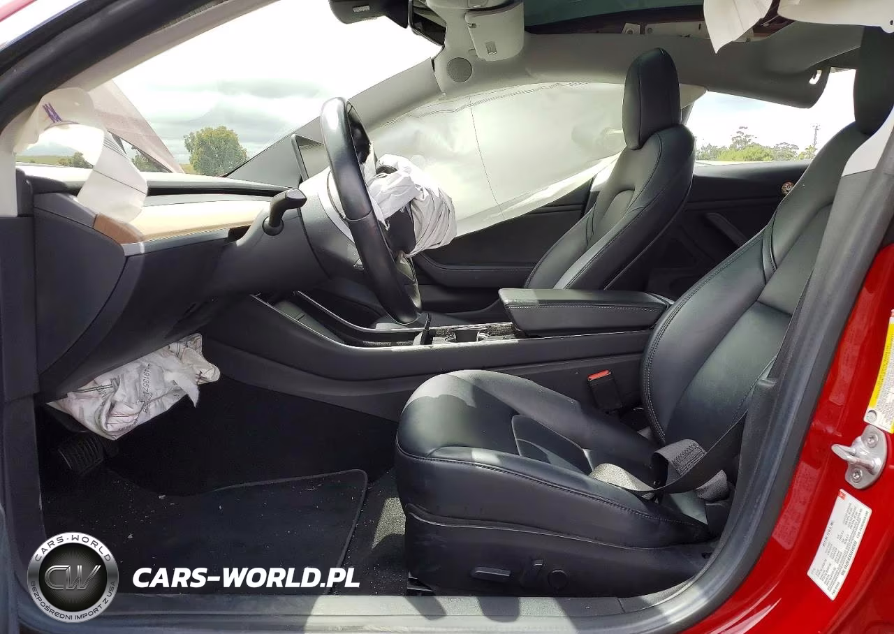 2018 Tesla Model 3 VIN:5YJ3E1EAXJF042930 - 7