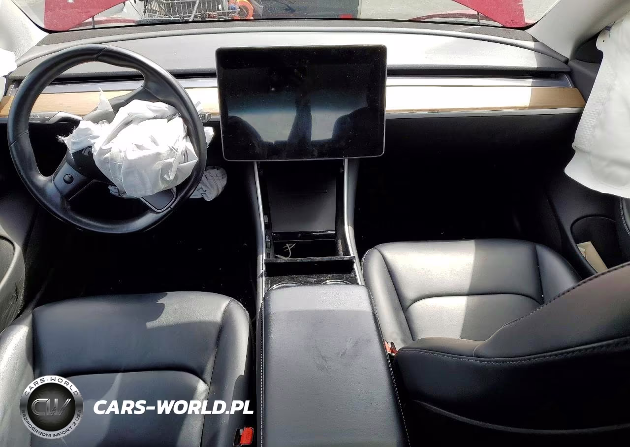 2018 Tesla Model 3 VIN:5YJ3E1EAXJF042930 - 8