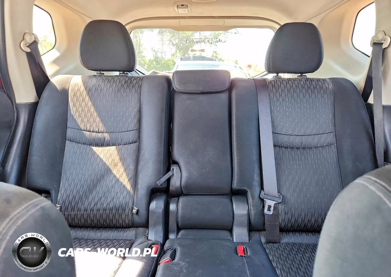 2017 Nissan Rogue S VIN:JN8AT2MT3HW395669 - 10