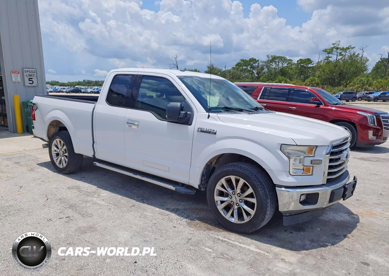 2017 Ford F150 Super Cab VIN:1FTEX1CF6HFB30574 - 4