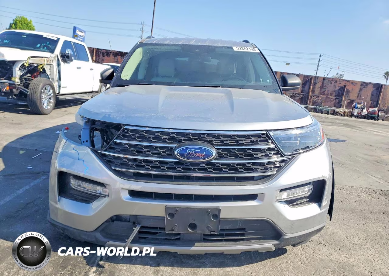2024 Ford Explorer Xlt VIN:1FMSK7DH7RGA53211 - 5