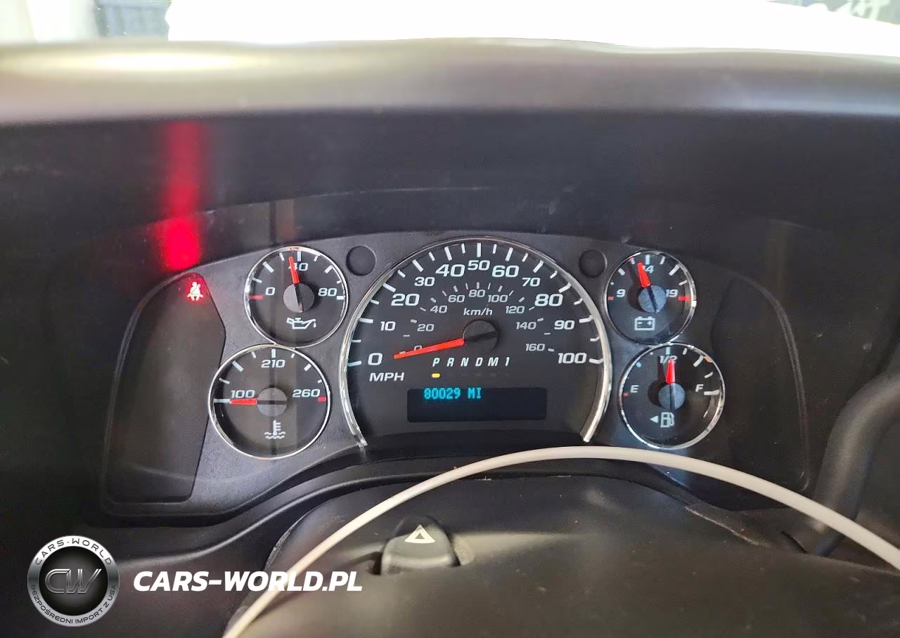 2015 GMC Savana G2500 VIN:1GTW7FCF3F1129202 - 9