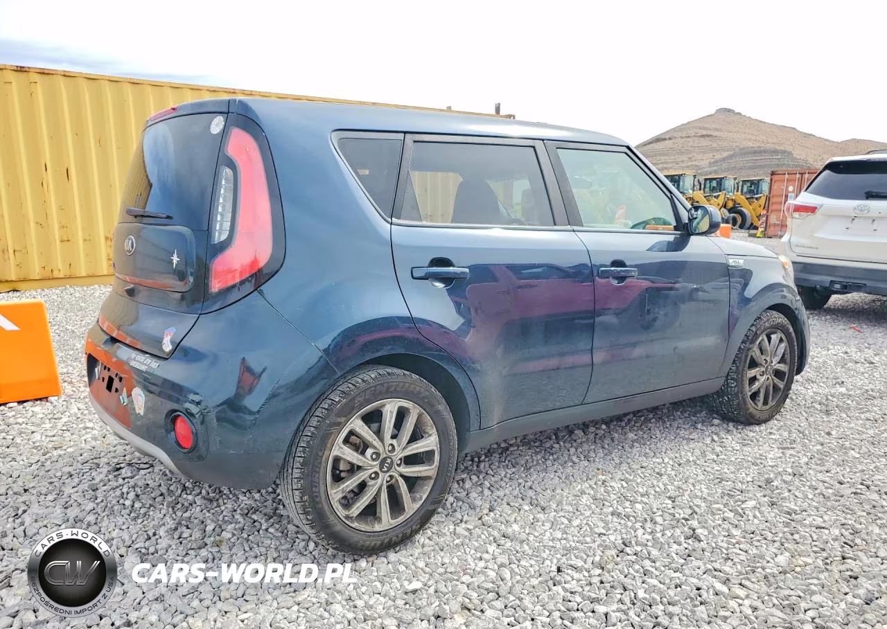 2019 Kia Soul + VIN:KNDJP3A55K7005832 - 3