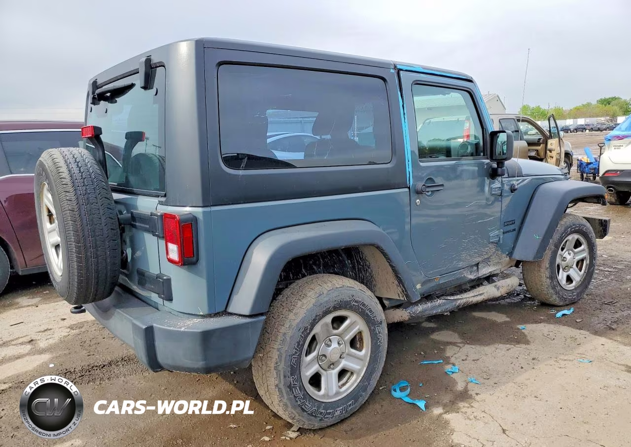 2015 Jeep Wrangler Sport VIN:1C4AJWAG0FL721135 - 3