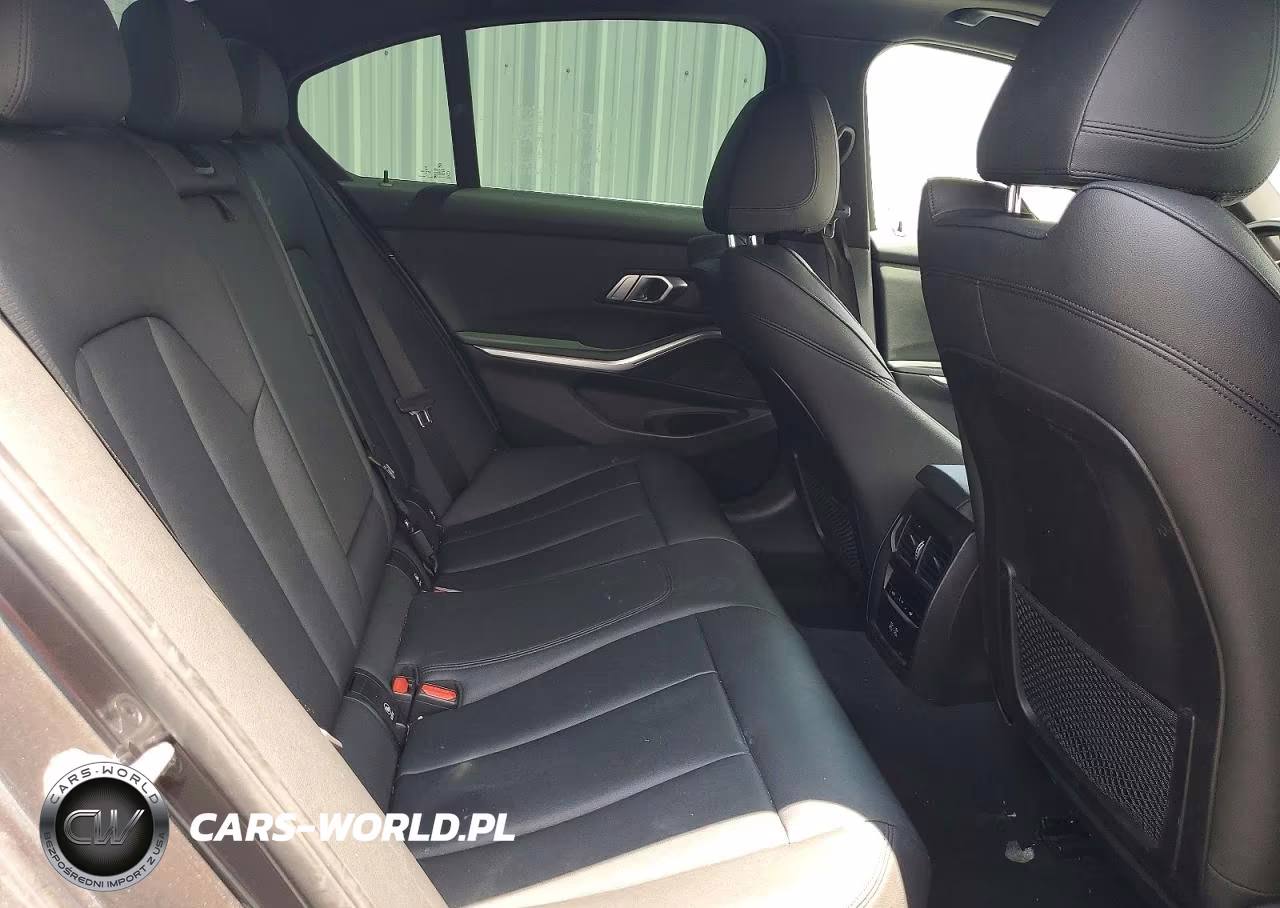 2021 BMW 330I VIN:3MW5R1J08M8C11312 - 10