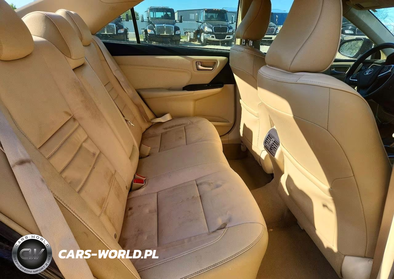 2017 Toyota Camry Xle VIN:4T1BF1FK2HU393568 - 10