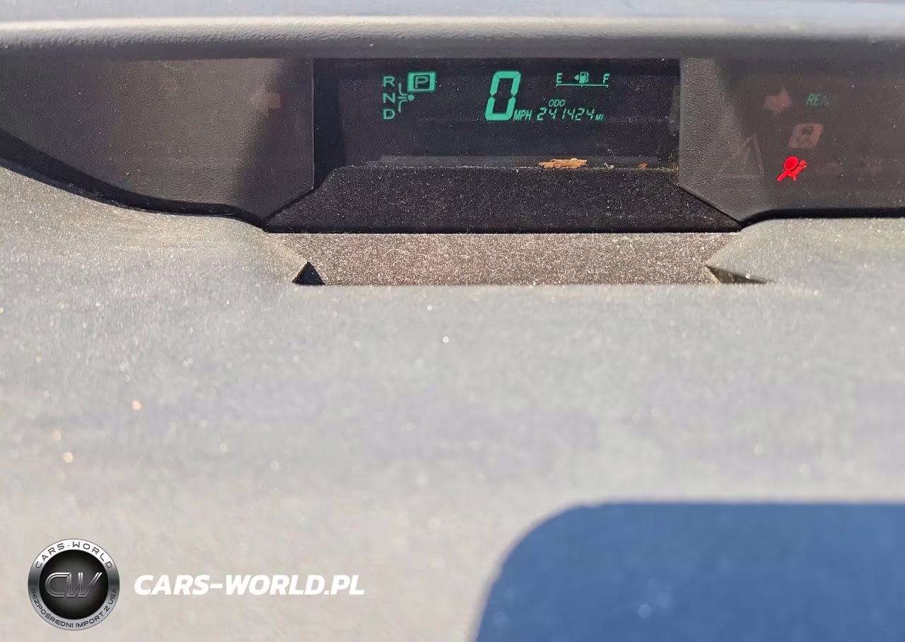 2007 Toyota Prius Base VIN:JTDKB20UX77573426 - 9