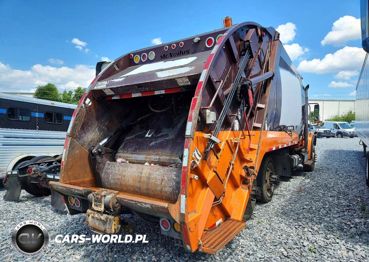 2012 Freightliner Business Class M2 Refuse Truck VIN:1FVHCYBS8CHBJ2520 - 4