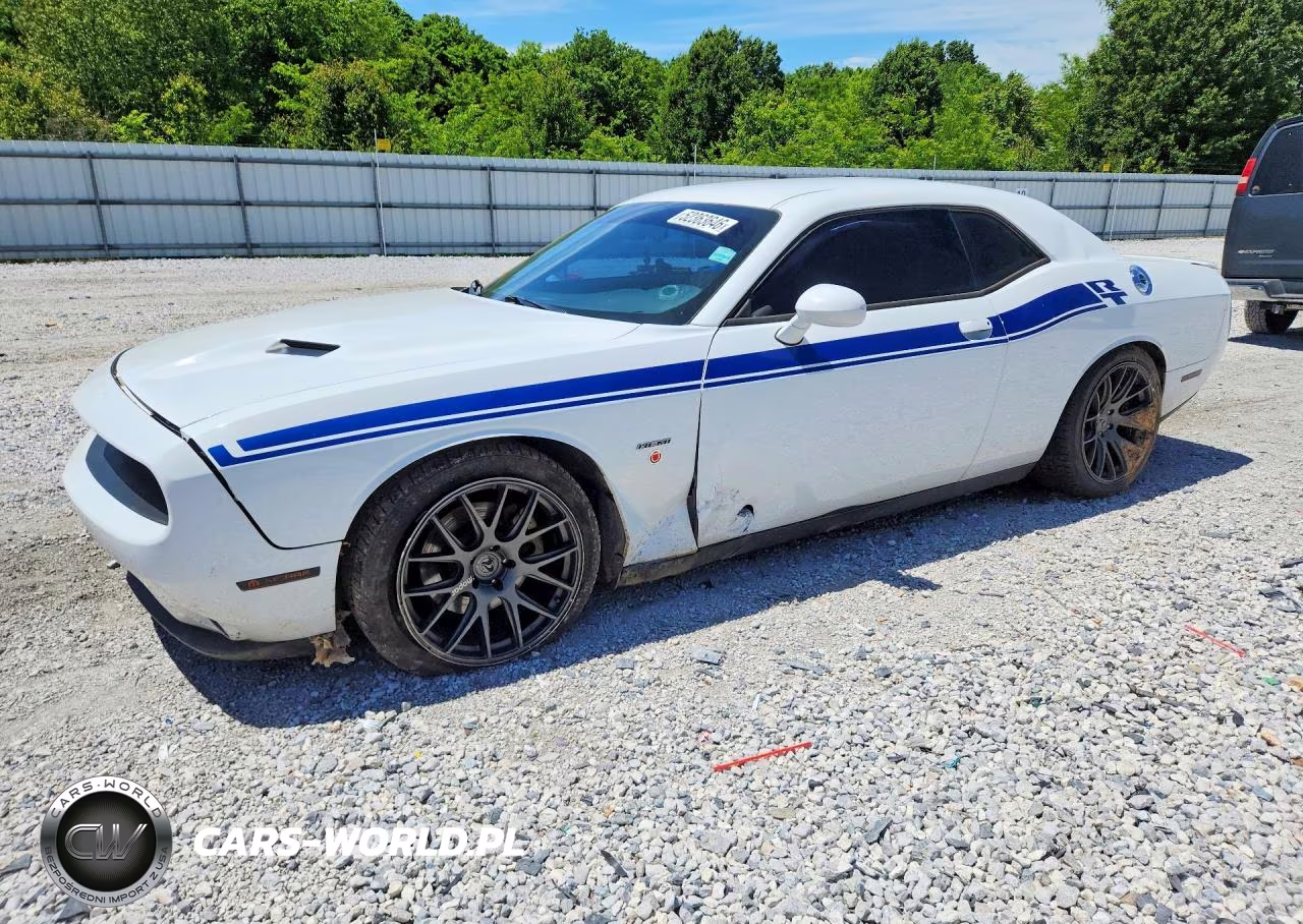 2015 Dodge Challenger Sxt – zdjęcie 1 z 12