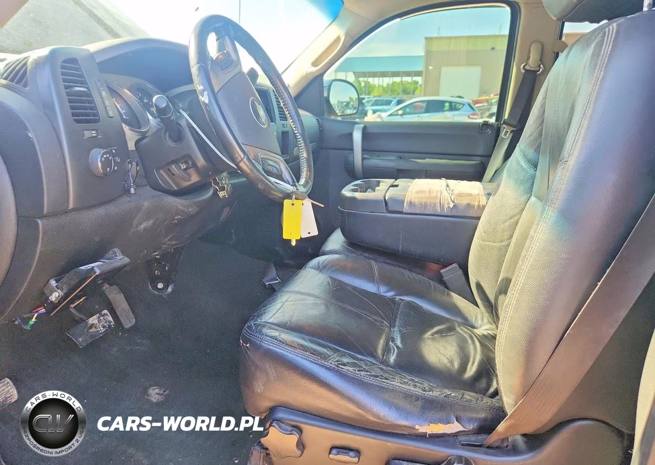 2008 Chevrolet Silverado K1500 VIN:2GCEK13M381190705 - 7