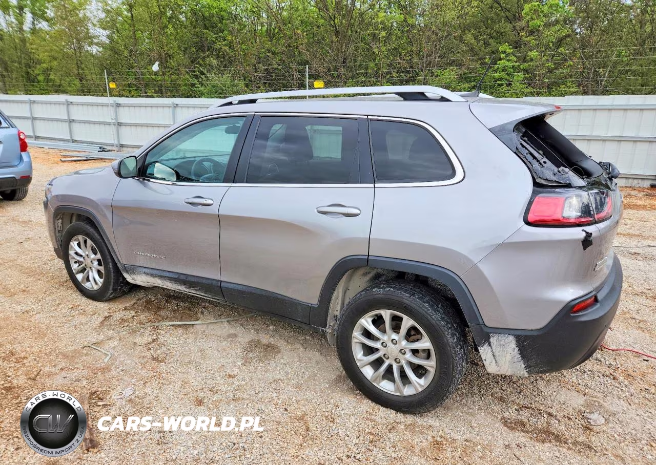 2019 Jeep Cherokee Latitude VIN:1C4PJLCB1KD205252 - 2