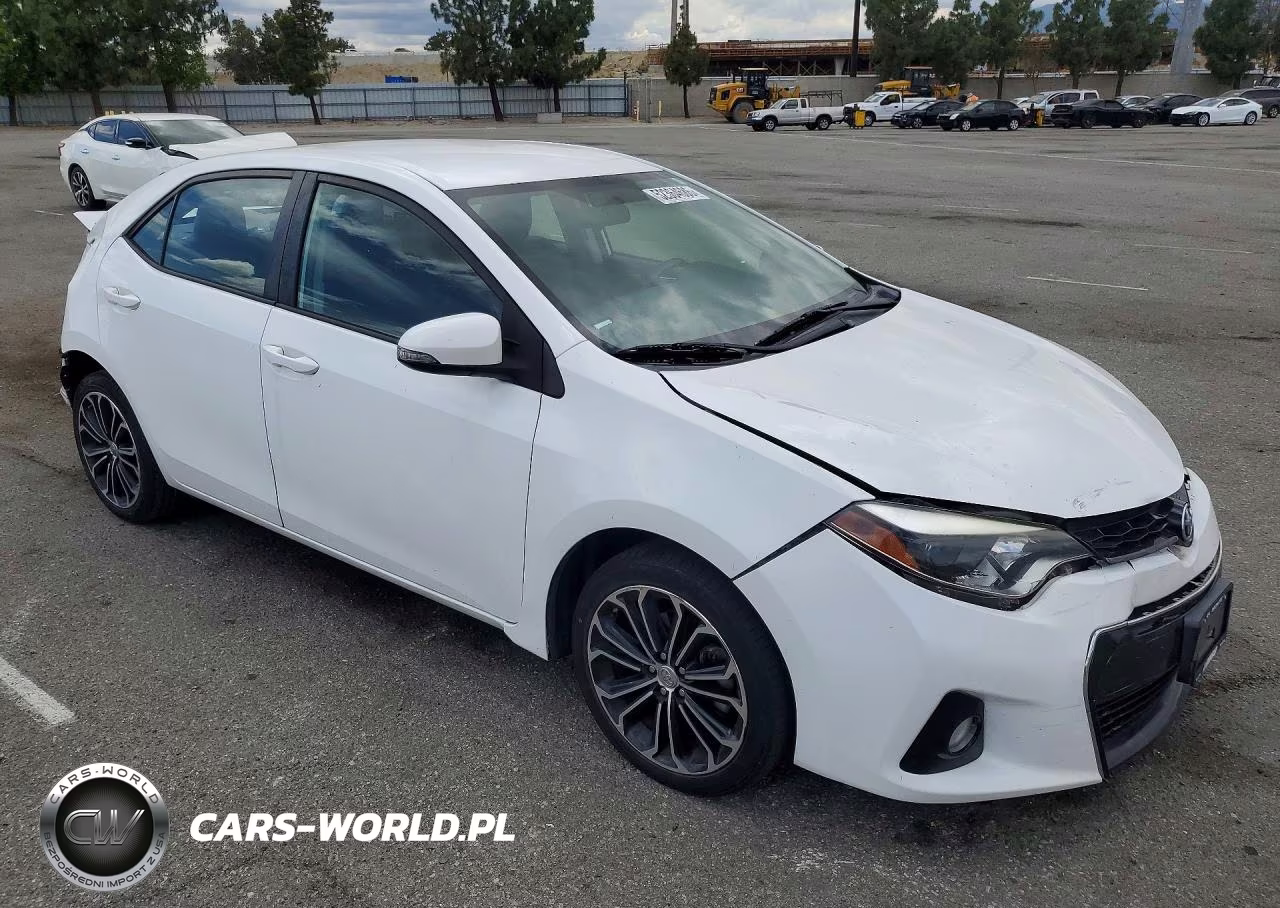 2016 Toyota Corolla S Plus VIN:5YFBURHE3GP471867 - 4