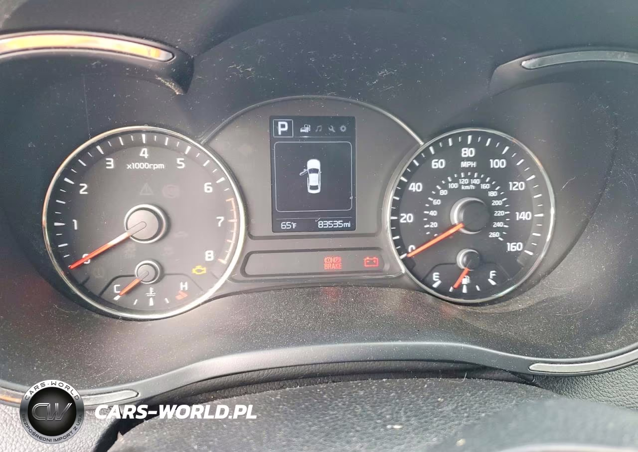 2018 Kia Forte Lx VIN:3KPFL4A71JE213889 - 9