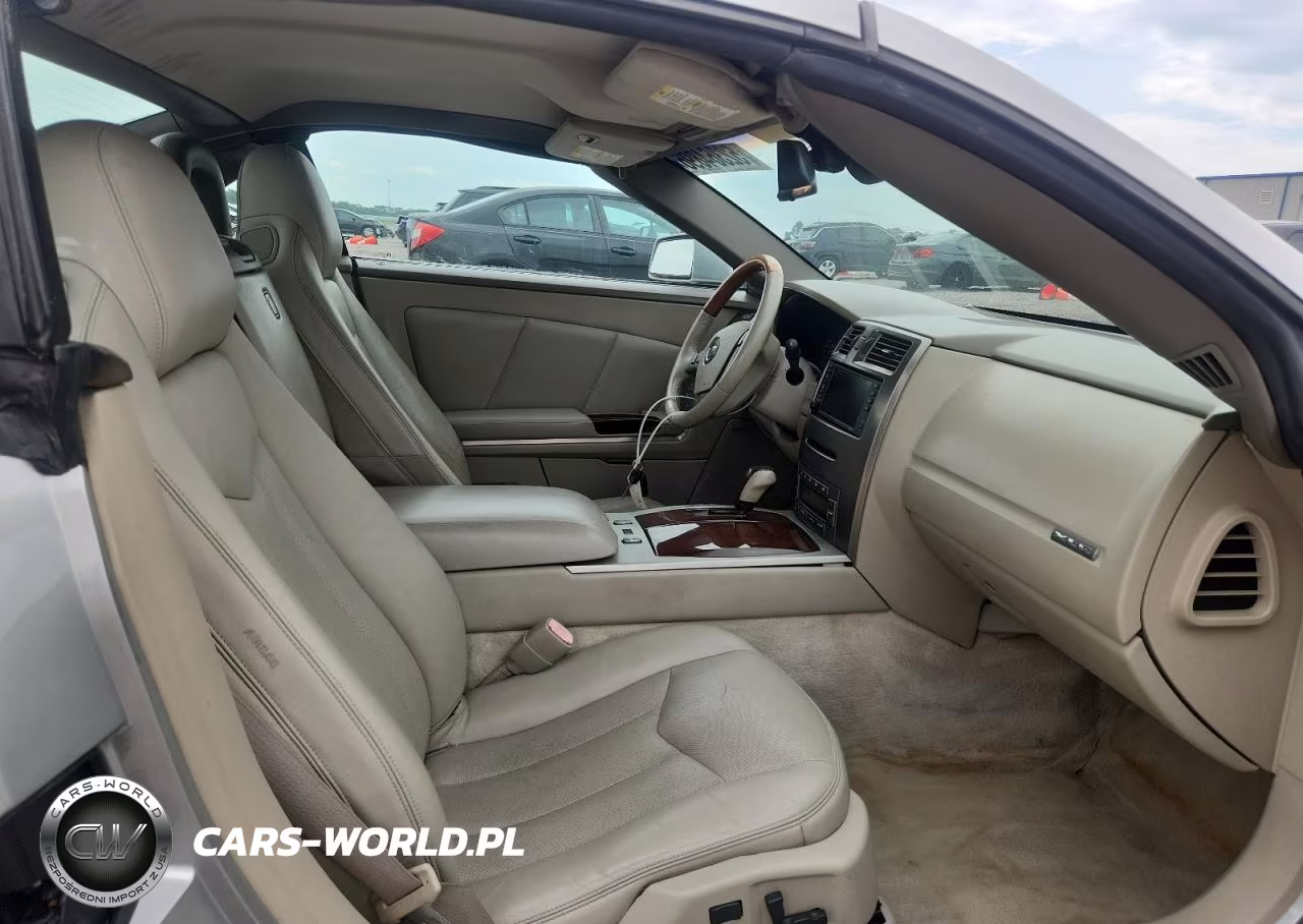 2005 Cadillac Xlr VIN:1G6YV34A355602588 - 10