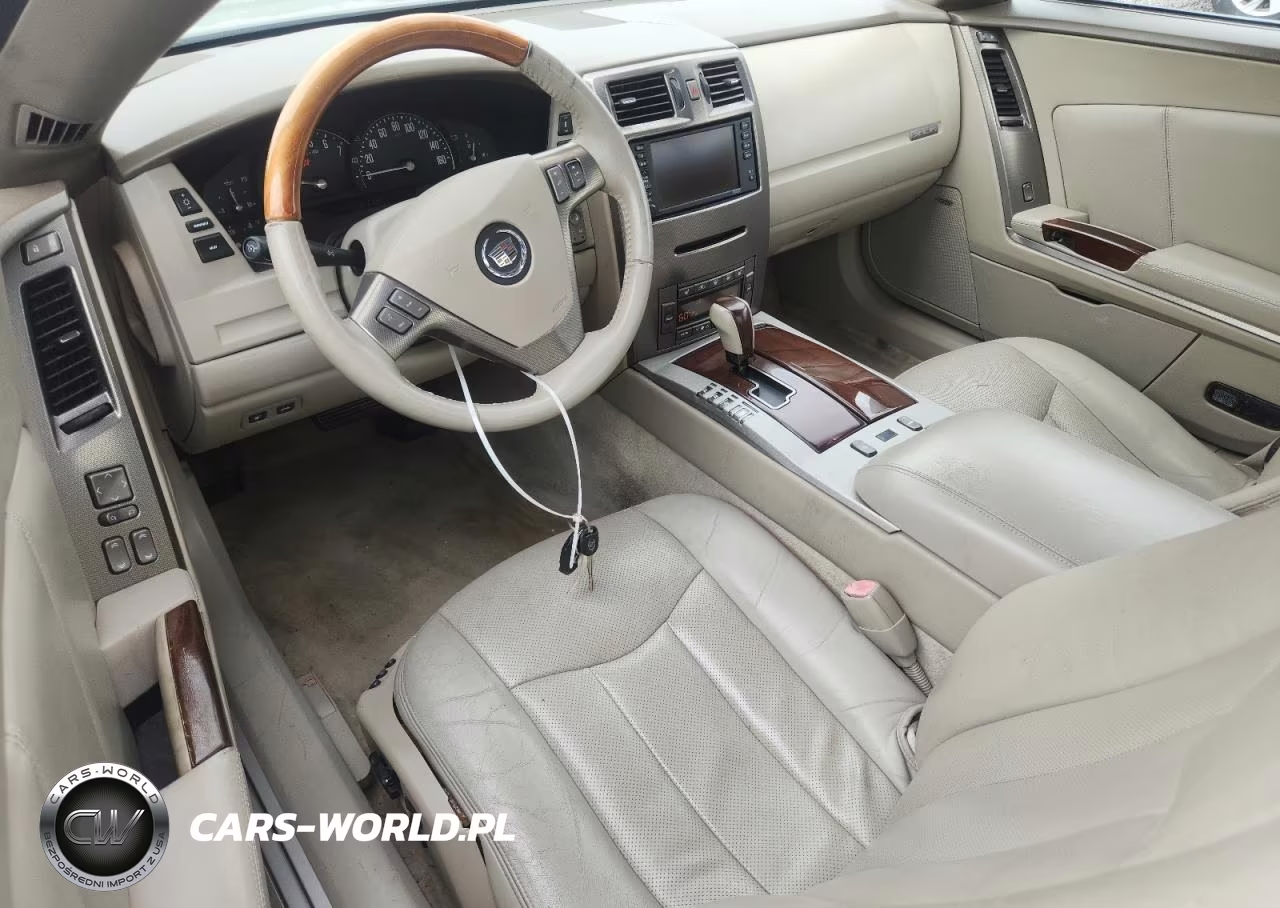 2005 Cadillac Xlr VIN:1G6YV34A355602588 - 8
