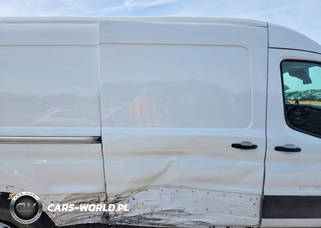 2021 Ford Transit T-150 VIN:1FTYE1C81MKA70239 - 11