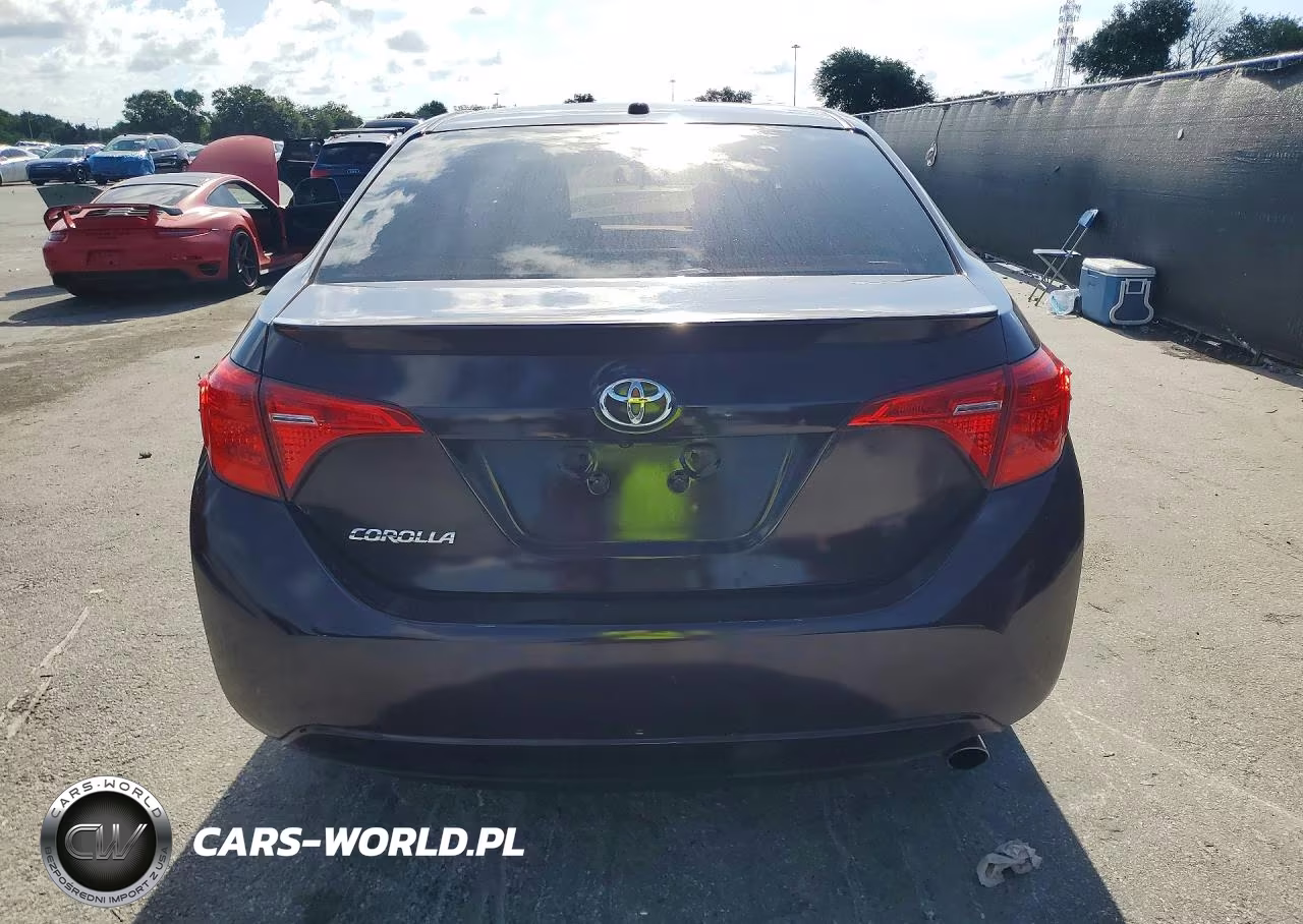 2017 Toyota Corolla 50Th Anniversary Special Edition VIN:5YFBURHE5HP576072 - 6