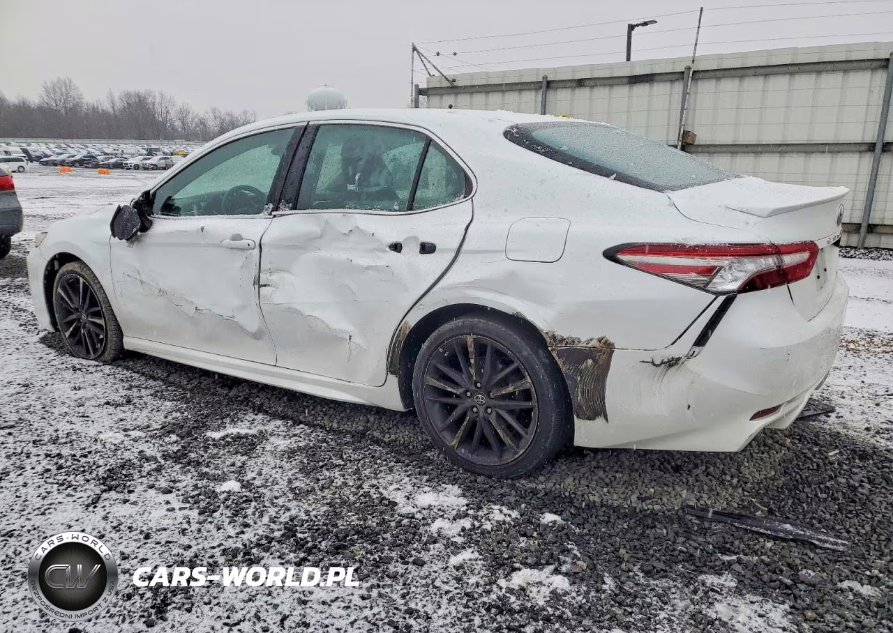 2018 Toyota Camry Xse VIN:4T1B61HK2JU110833 - 2