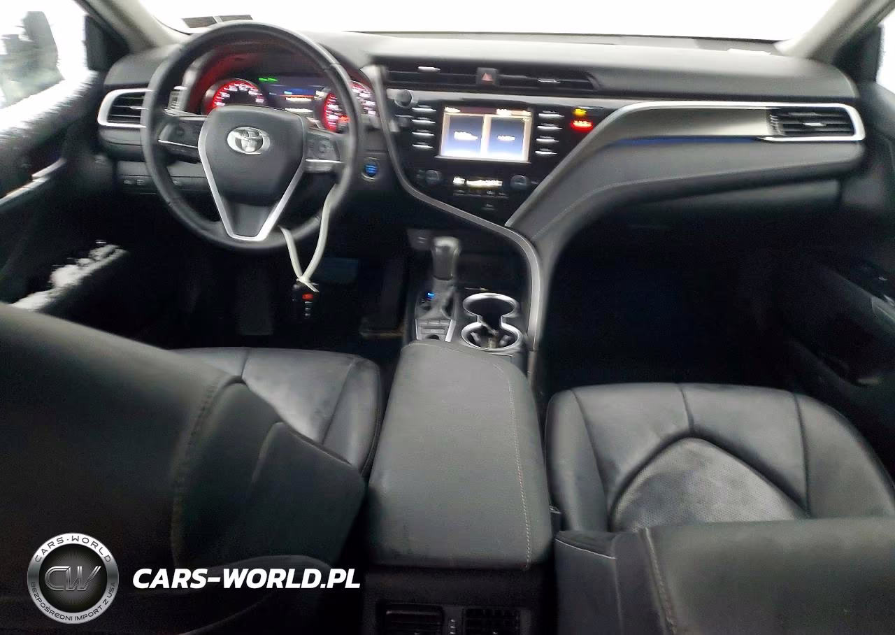 2018 Toyota Camry Xse VIN:4T1B61HK2JU110833 - 8