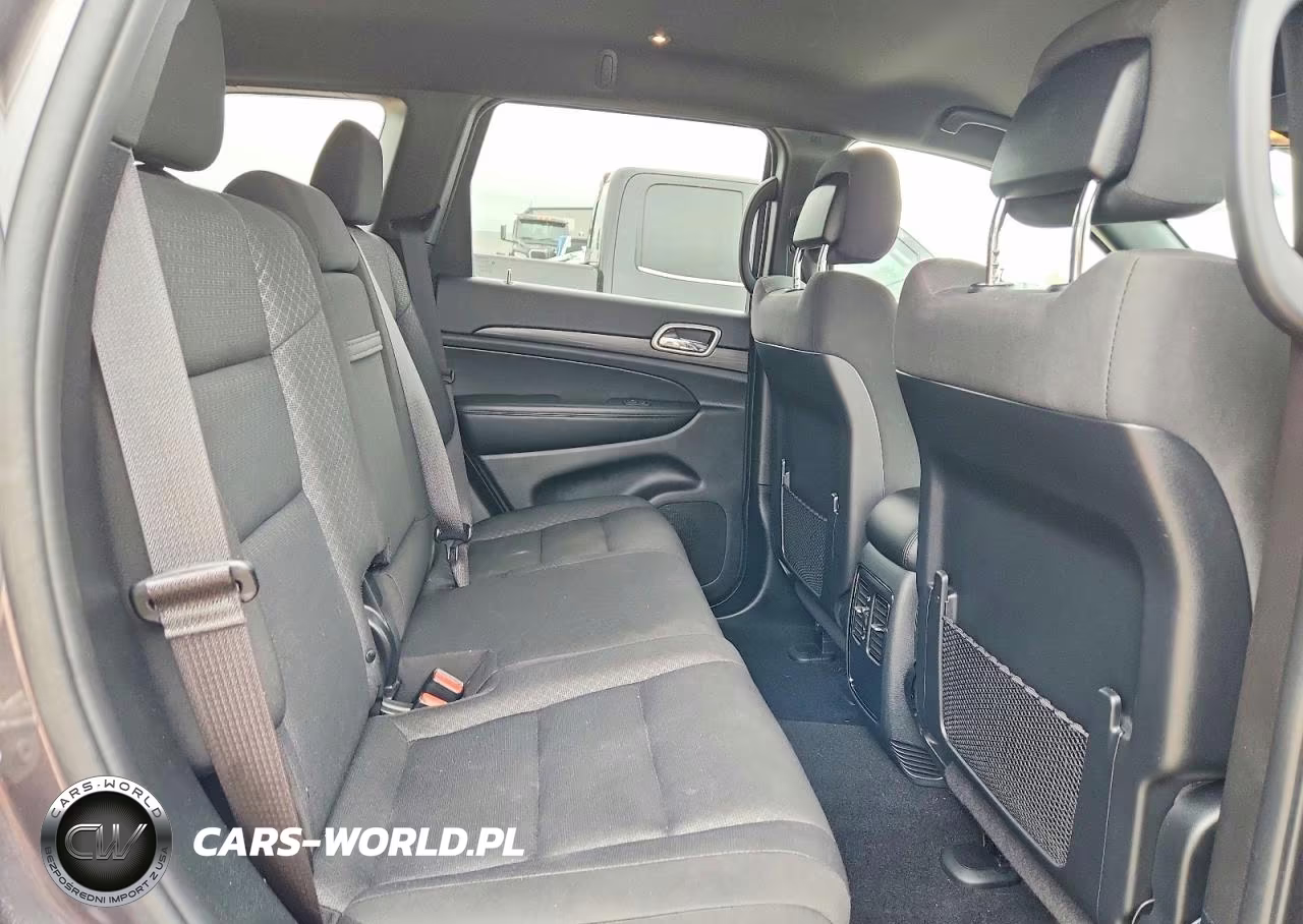 2020 Jeep Grand Cherokee Laredo VIN:1C4RJFAG9LC244106 - 11
