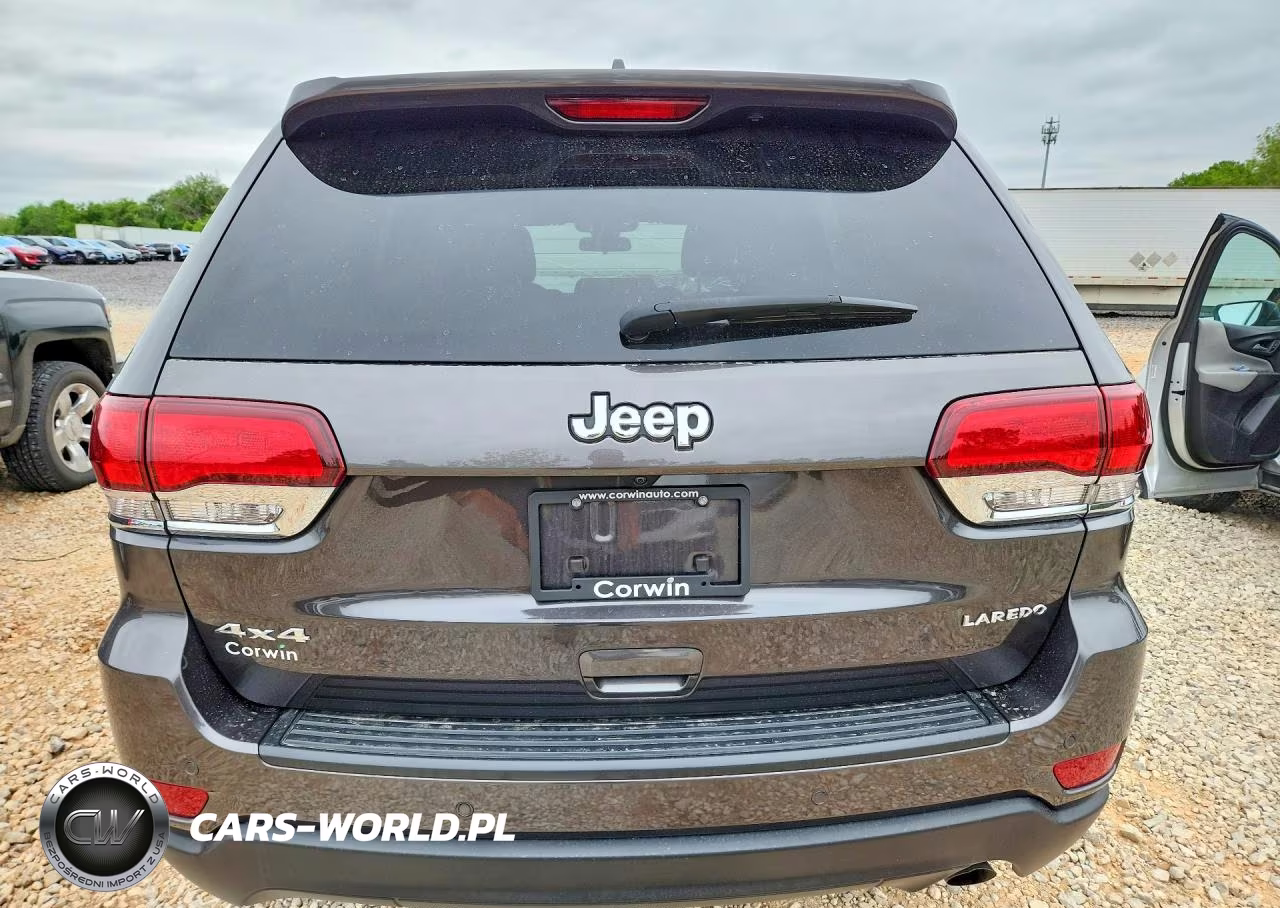2020 Jeep Grand Cherokee Laredo VIN:1C4RJFAG9LC244106 - 6