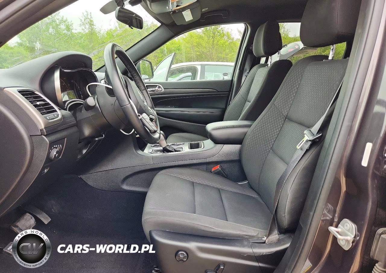2020 Jeep Grand Cherokee Laredo VIN:1C4RJFAG9LC244106 - 7