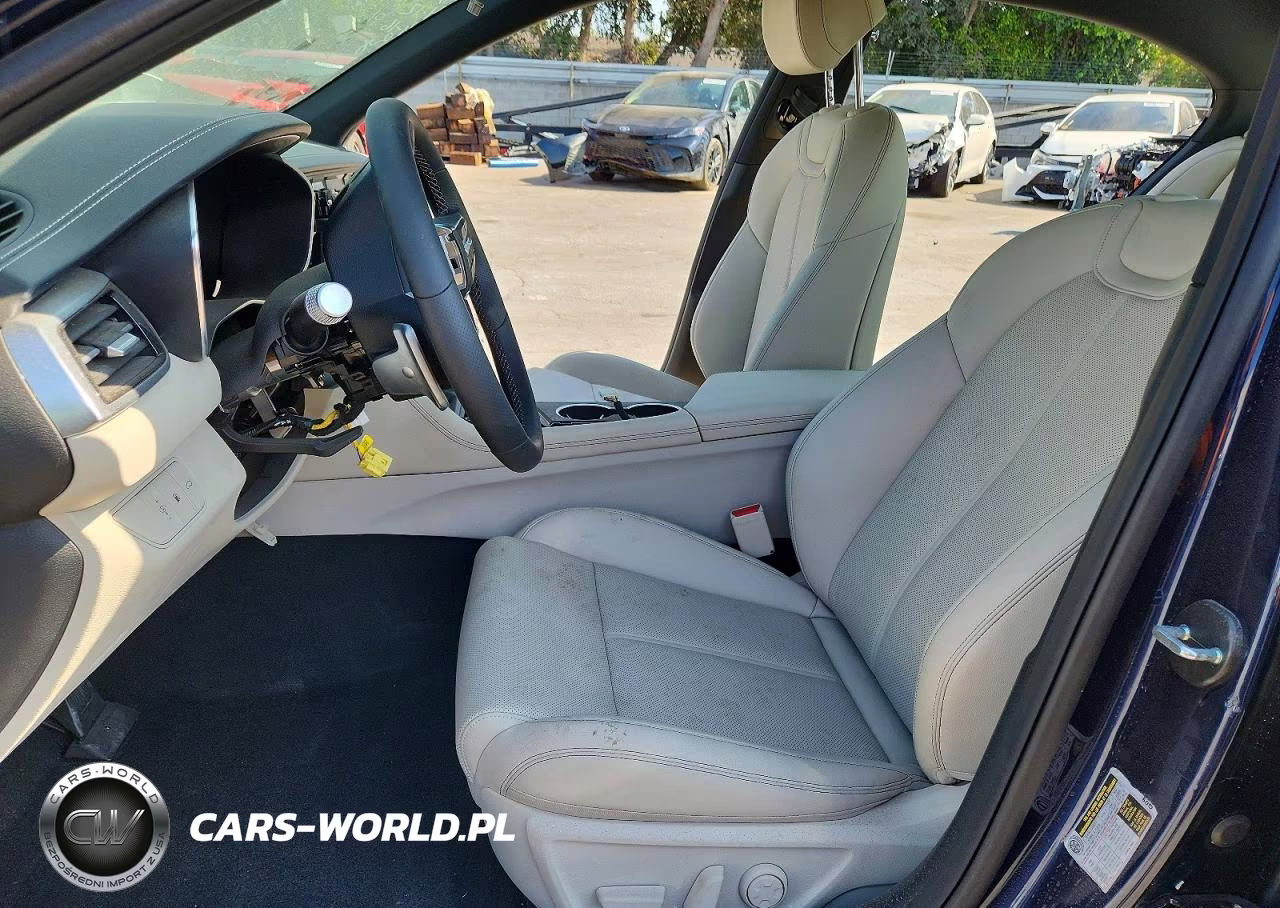 2026 Genesis G70 2.5T Standard VIN:KMTG14SCXTU162775 - 7