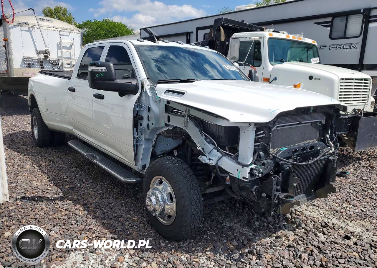2023 Ram 3500 Tradesman VIN:3C63RRGLXPG623260 - 4