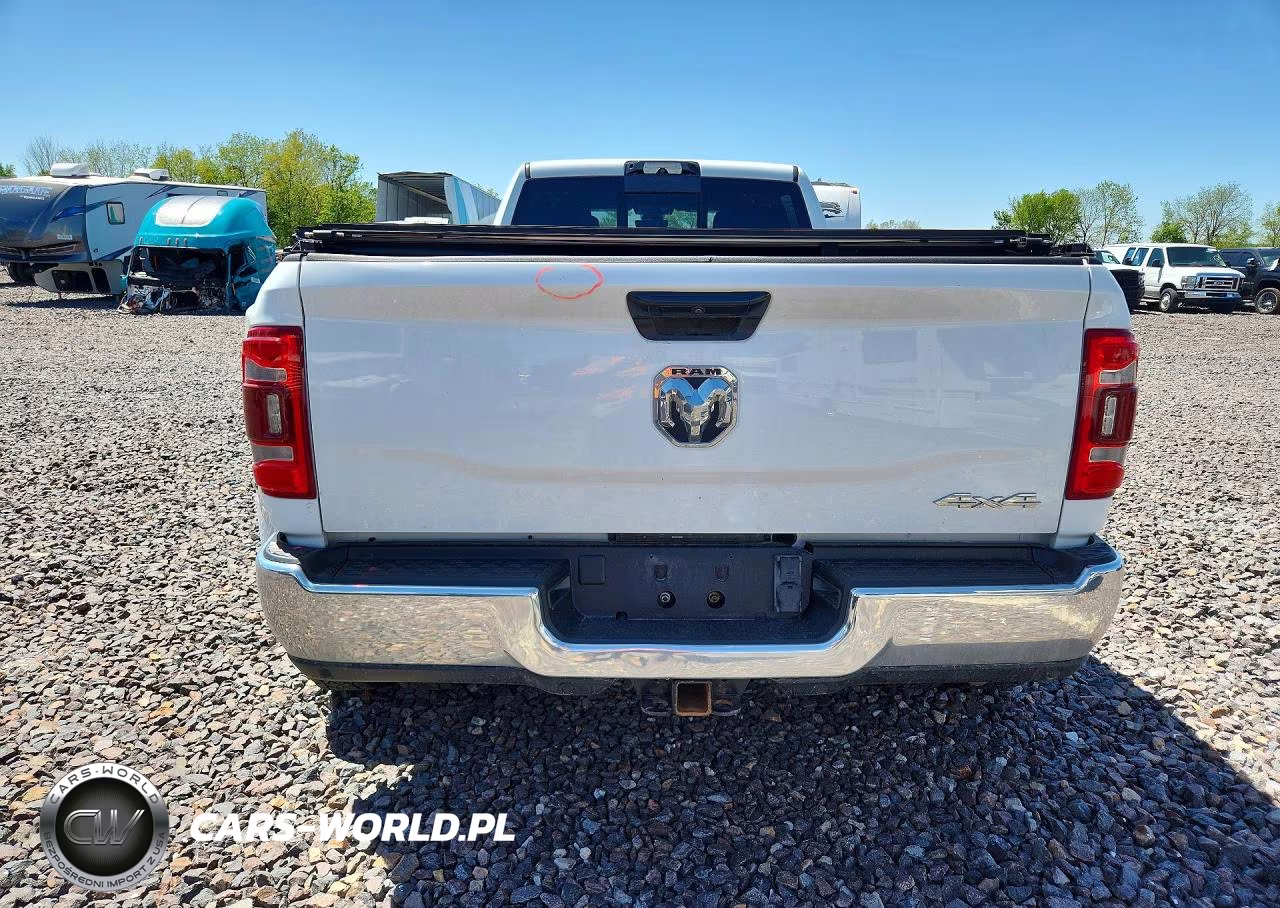 2023 Ram 3500 Tradesman VIN:3C63RRGLXPG623260 - 6