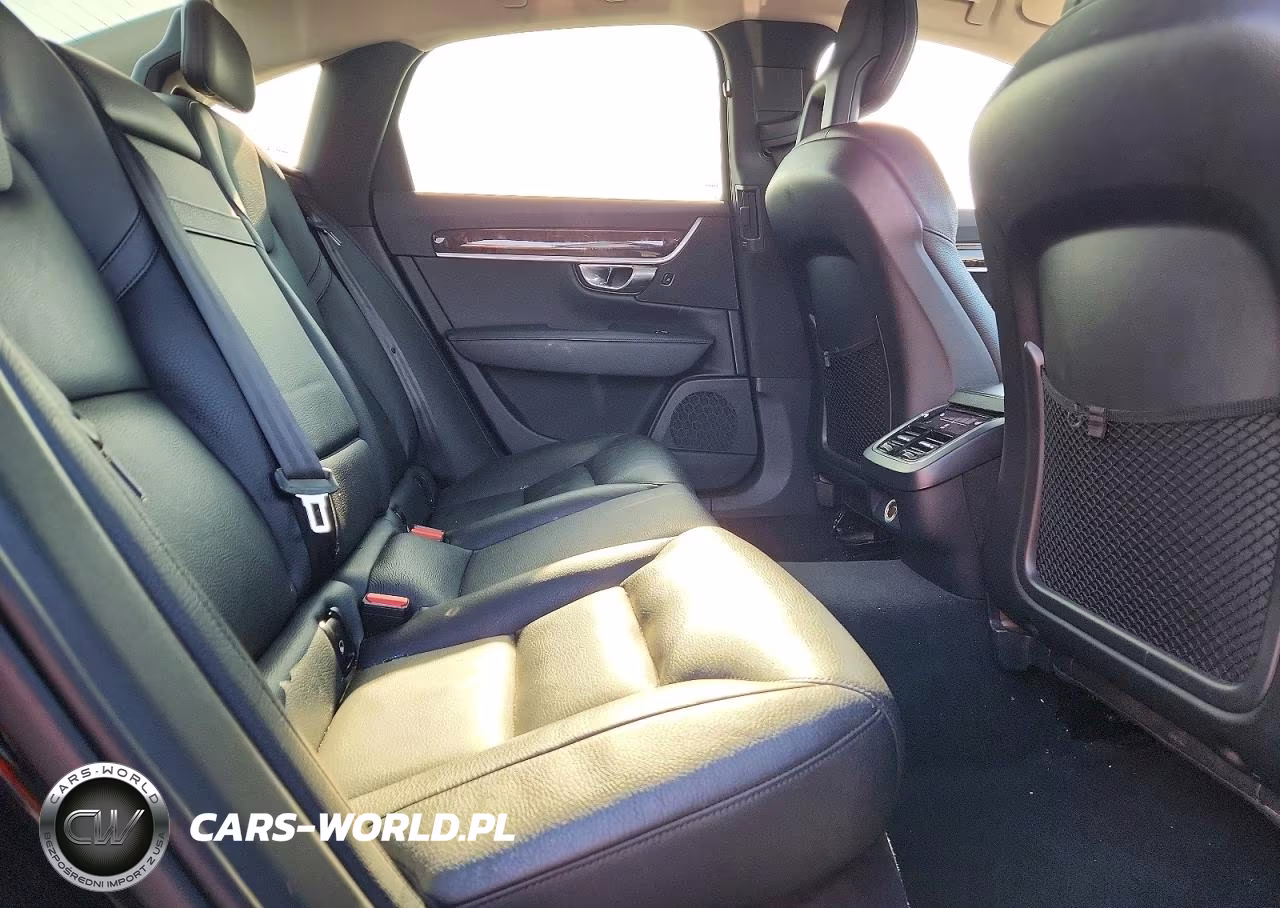 2017 Volvo S90 T5 Momentum VIN:YV1102AKXH1003584 - 10