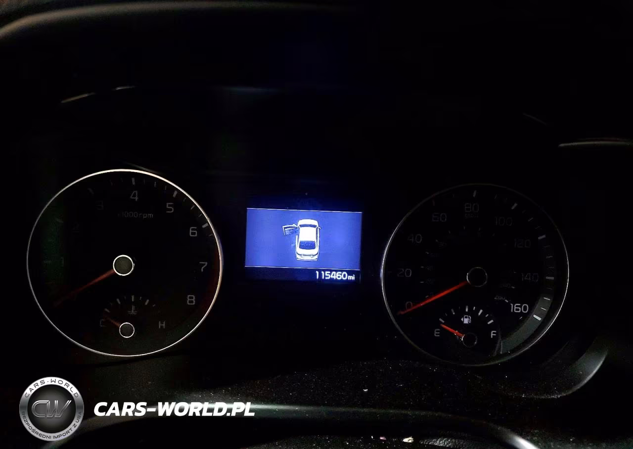 2021 Kia Forte Gt Line VIN:3KPF34AD6ME354421 - 9