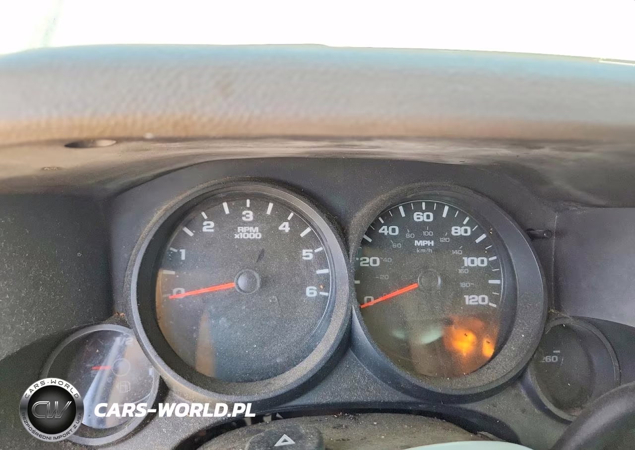 2008 Chevrolet Silverado C1500 VIN:2GCEC19C881267189 - 9