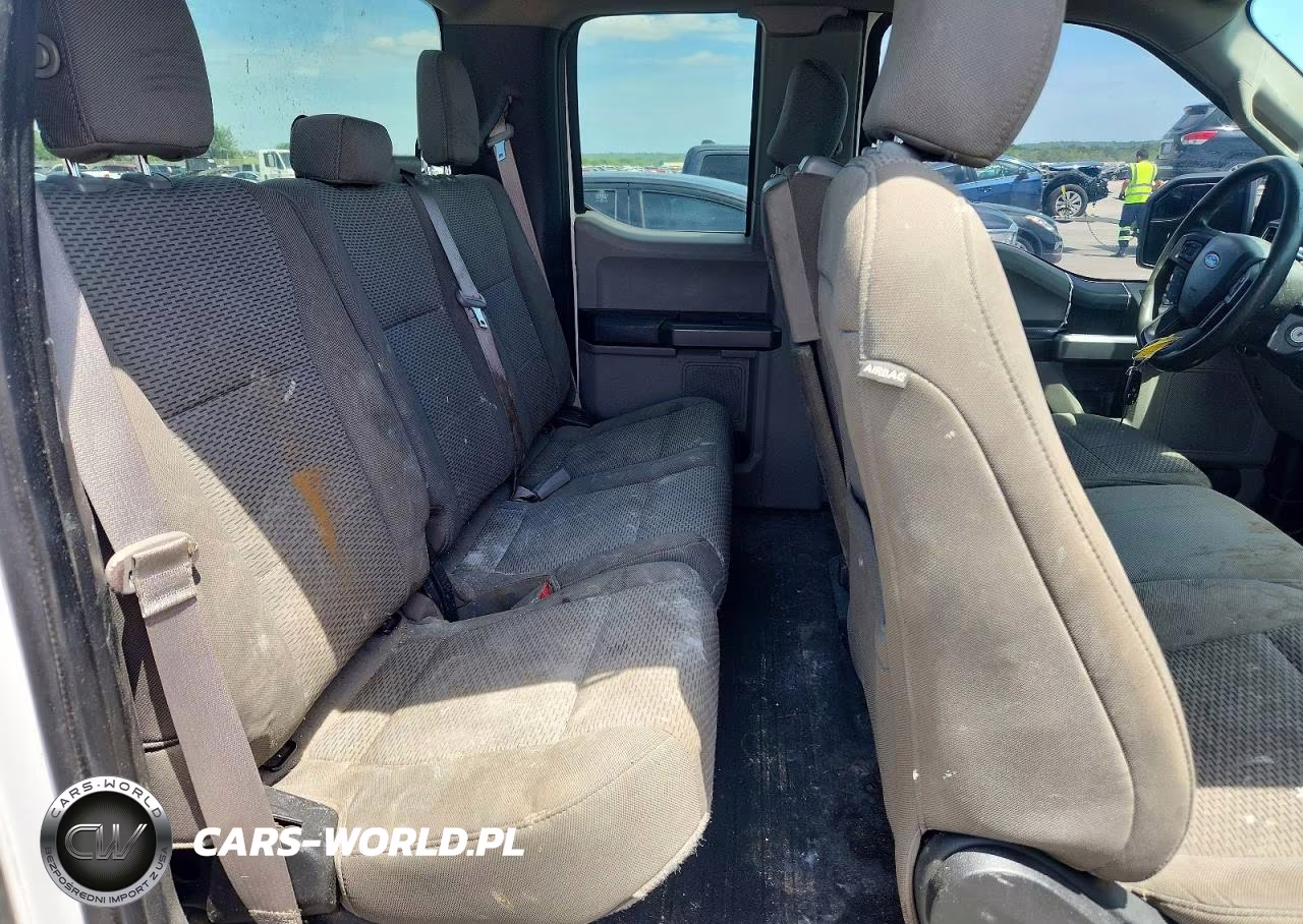 2018 Ford F150 Super Cab VIN:1FTEX1EPXJFD05744 - 10