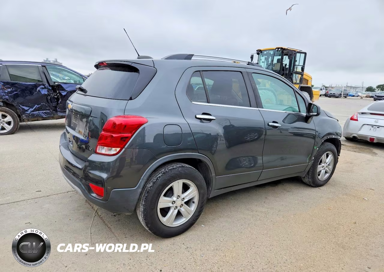 2019 Chevrolet Trax 1Lt VIN:3GNCJLSB7KL273024 - 3