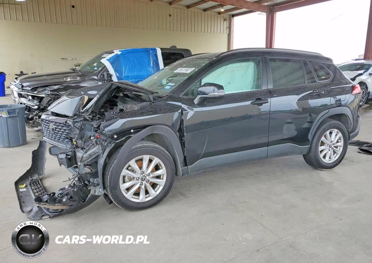 2022 Toyota Corolla Cross Le