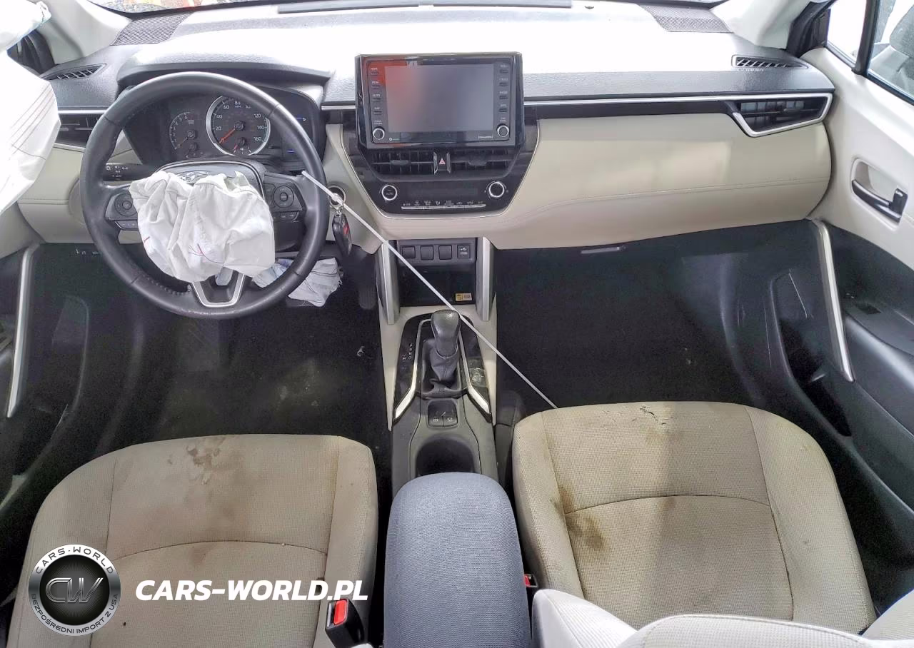2022 Toyota Corolla Cross Le VIN:7MUCAAAG2NV018313 - 8
