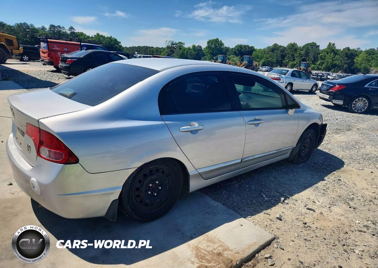 2007 Honda Civic Lx VIN:1HGFA16527L058797 - 3