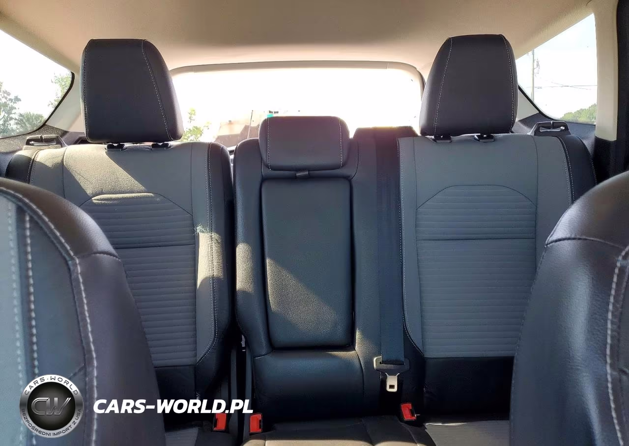 2019 Ford Escape Se VIN:1FMCU0GD2KUA59262 - 10