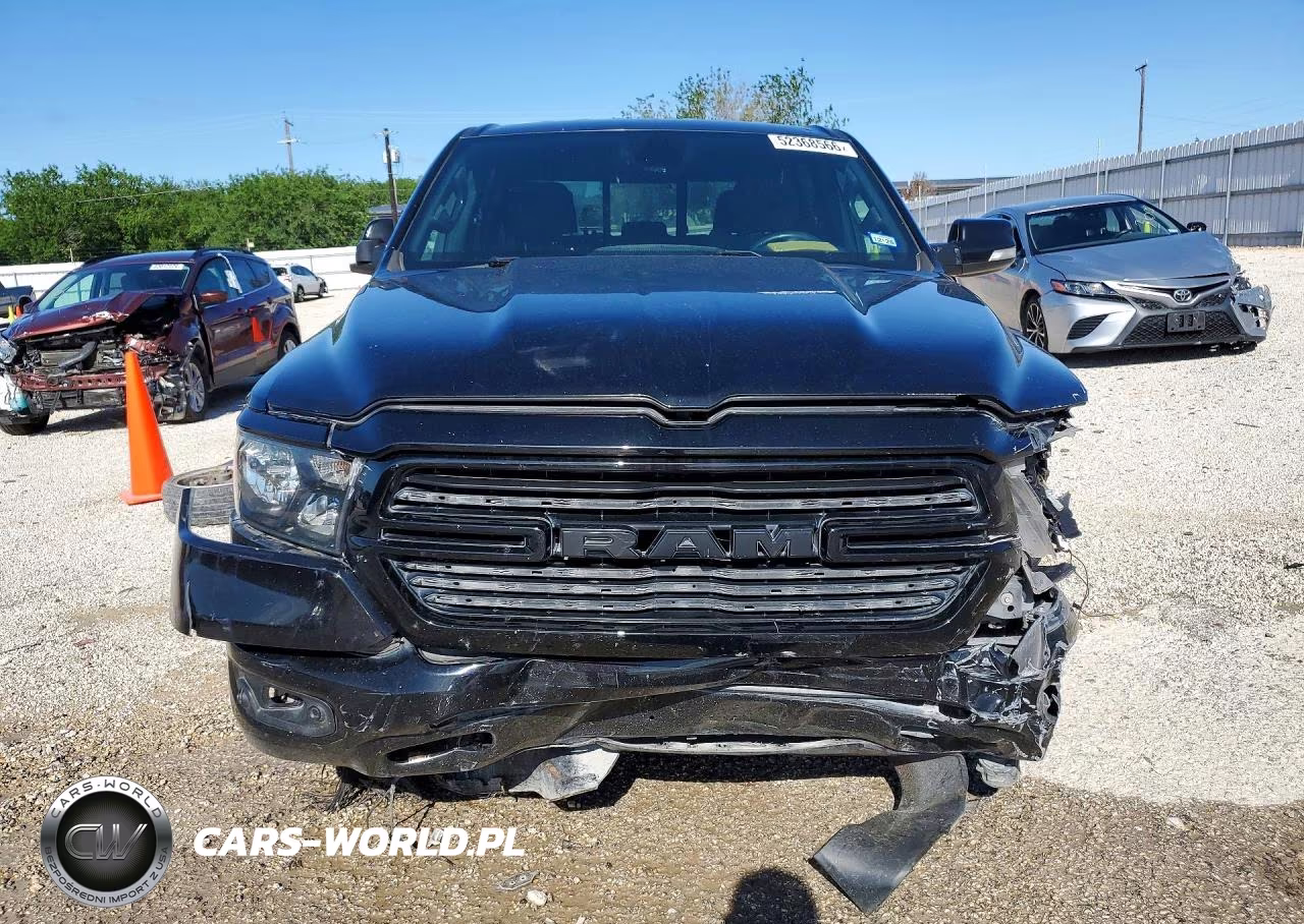 2021 Ram 1500 Big Horn VIN:1C6SRFFT8MN504962 - 5
