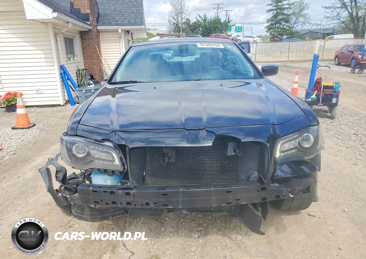2020 Chrysler 300 Touring VIN:2C3CCAAG6LH120380 - 5