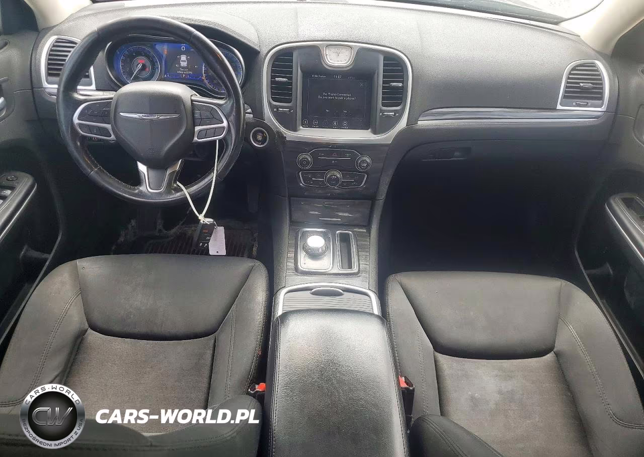 2020 Chrysler 300 Touring VIN:2C3CCAAG6LH120380 - 8