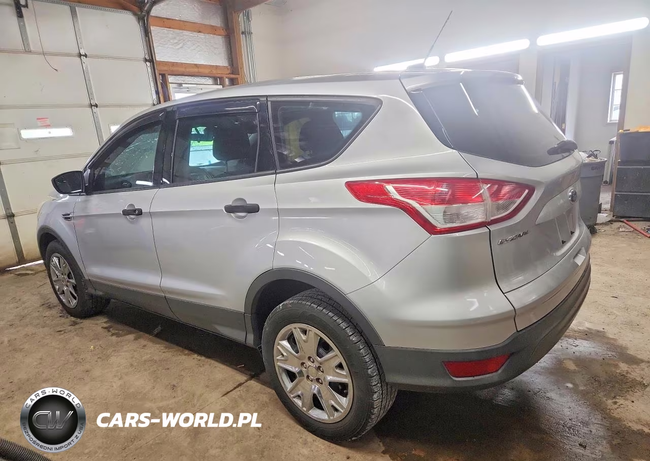 2013 Ford Escape S VIN:1FMCU0F77DUD23901 - 2