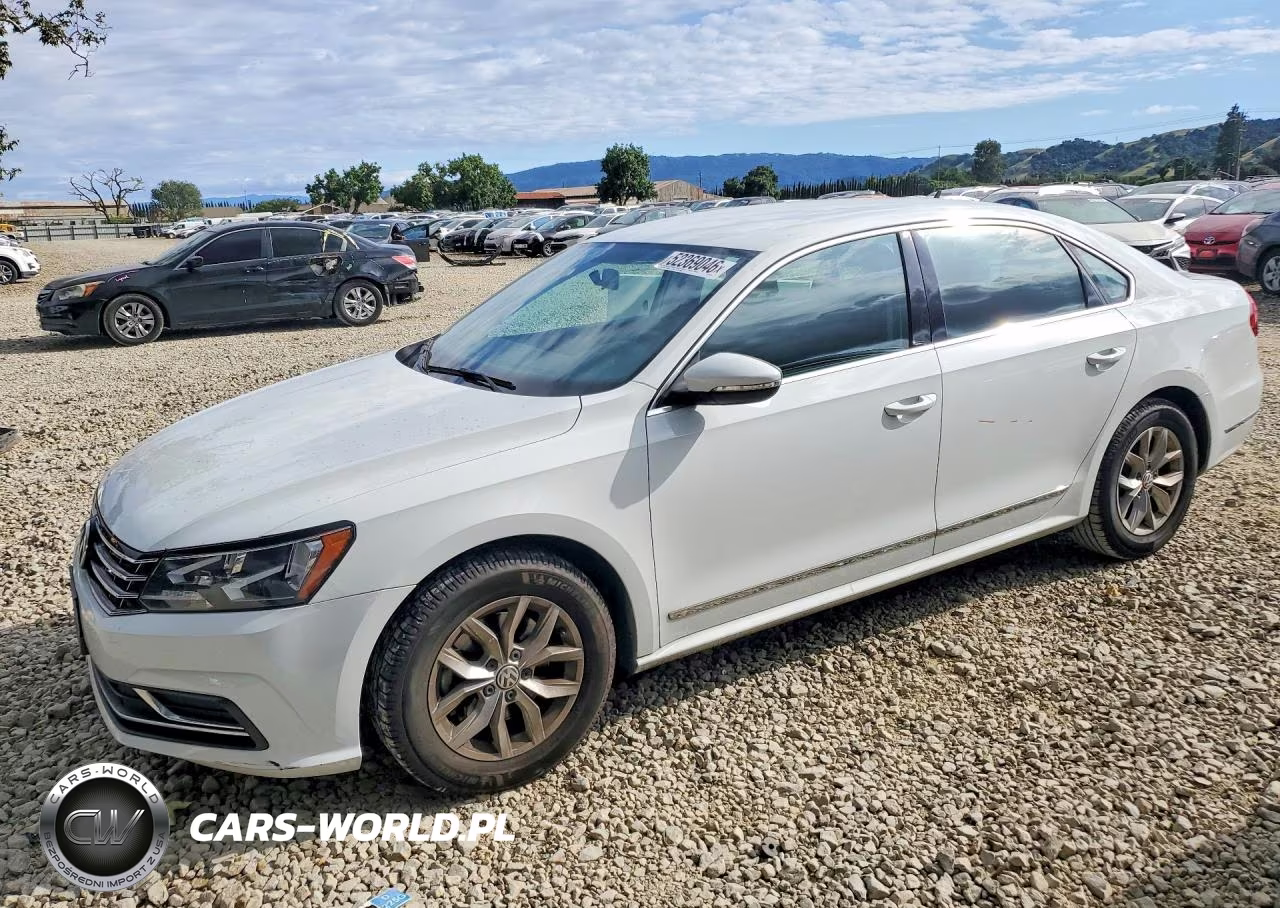 2016 Volkswagen Passat S