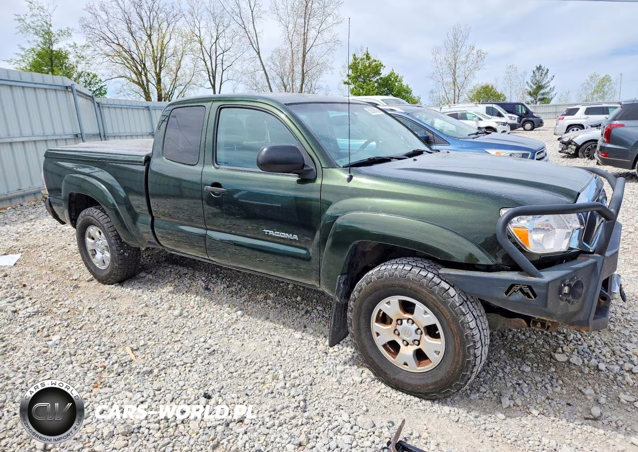 2012 Toyota Tacoma Access Cab VIN:5TFUX4EN8CX013602 - 4