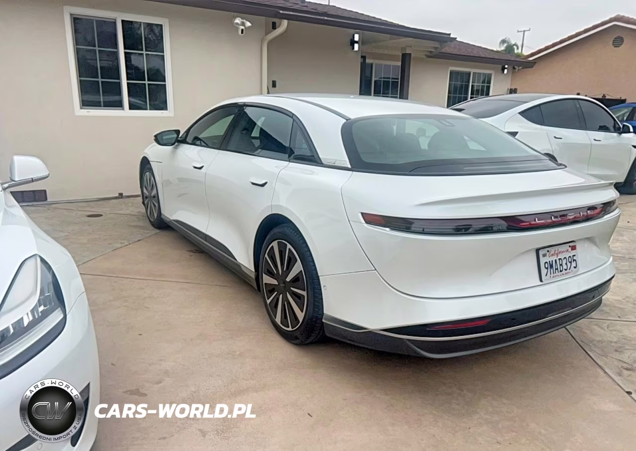 2024 Lucid Air Pure VIN:50EA1PGA7RA006048 - 3