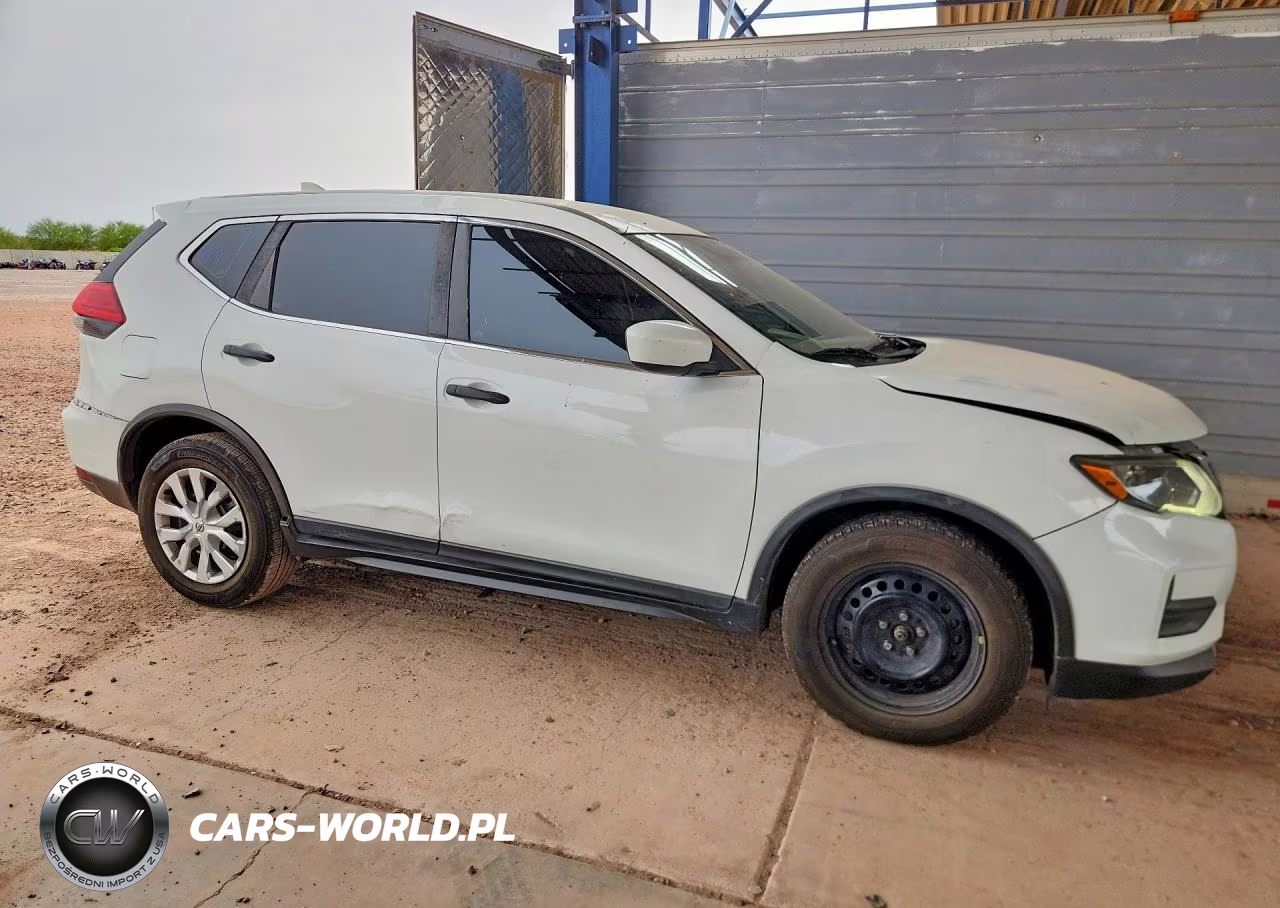 2017 Nissan Rogue S VIN:KNMAT2MT5HP544301 - 4