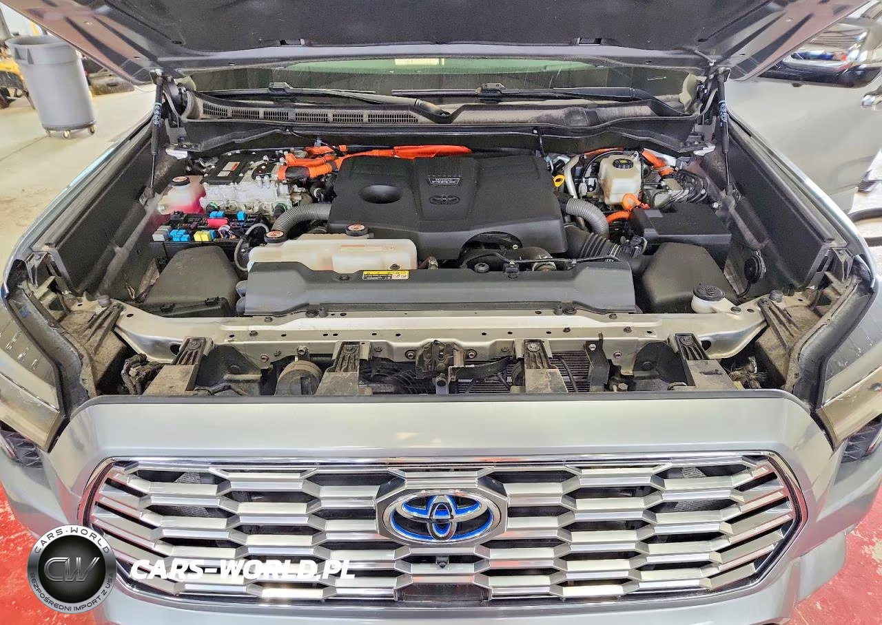 2024 Toyota Sequoia Capstone VIN:7SVAAABA8RX021301 - 12