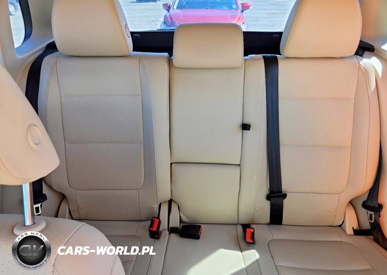 2016 Volkswagen Tiguan S VIN:WVGAV7AX0GW548898 - 10