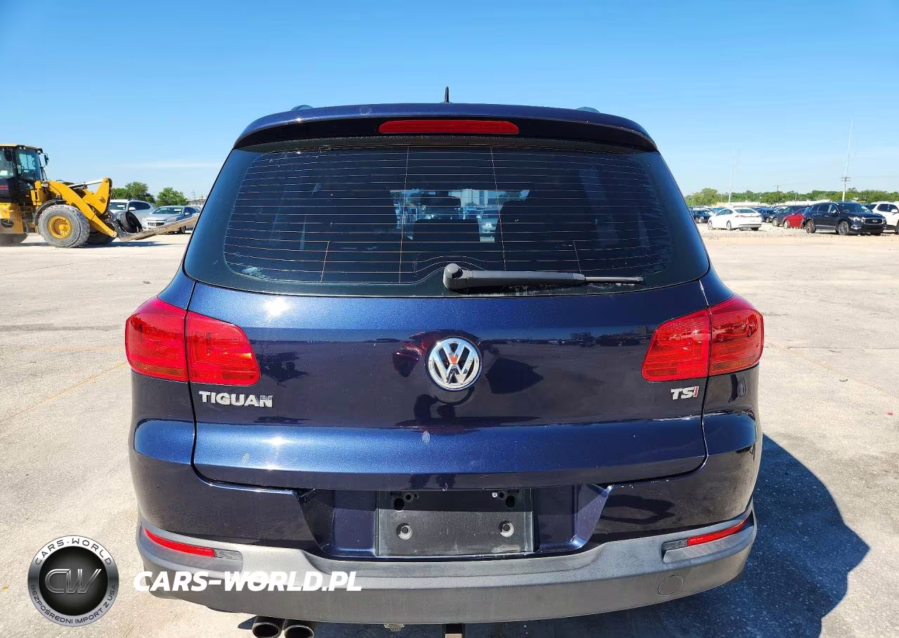 2016 Volkswagen Tiguan S VIN:WVGAV7AX0GW548898 - 6